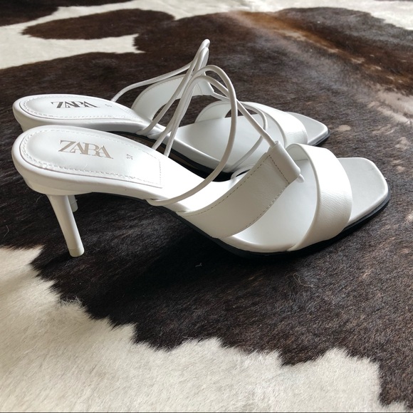 ❌SOLD❌Zara | Ultra Sexy Leather sandals - Picture 8 of 12